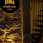 Ayisigi Ayvalı