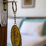 Ayisigi Hotel *