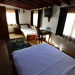 Hotel Ayisigi *