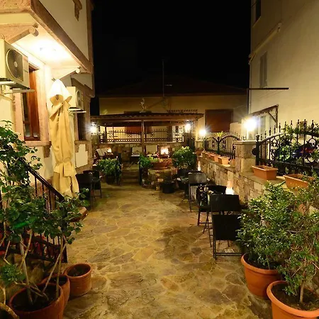 Ayisigi Hotel